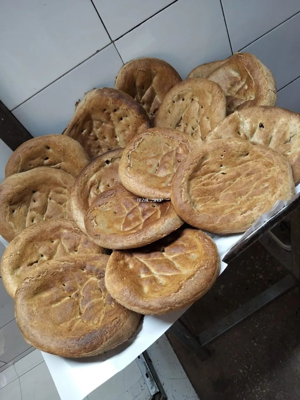Tendir çöreği bişiren xanım teleb olunur. Çöreq bişirmegi bilmeyen - şəkil 2