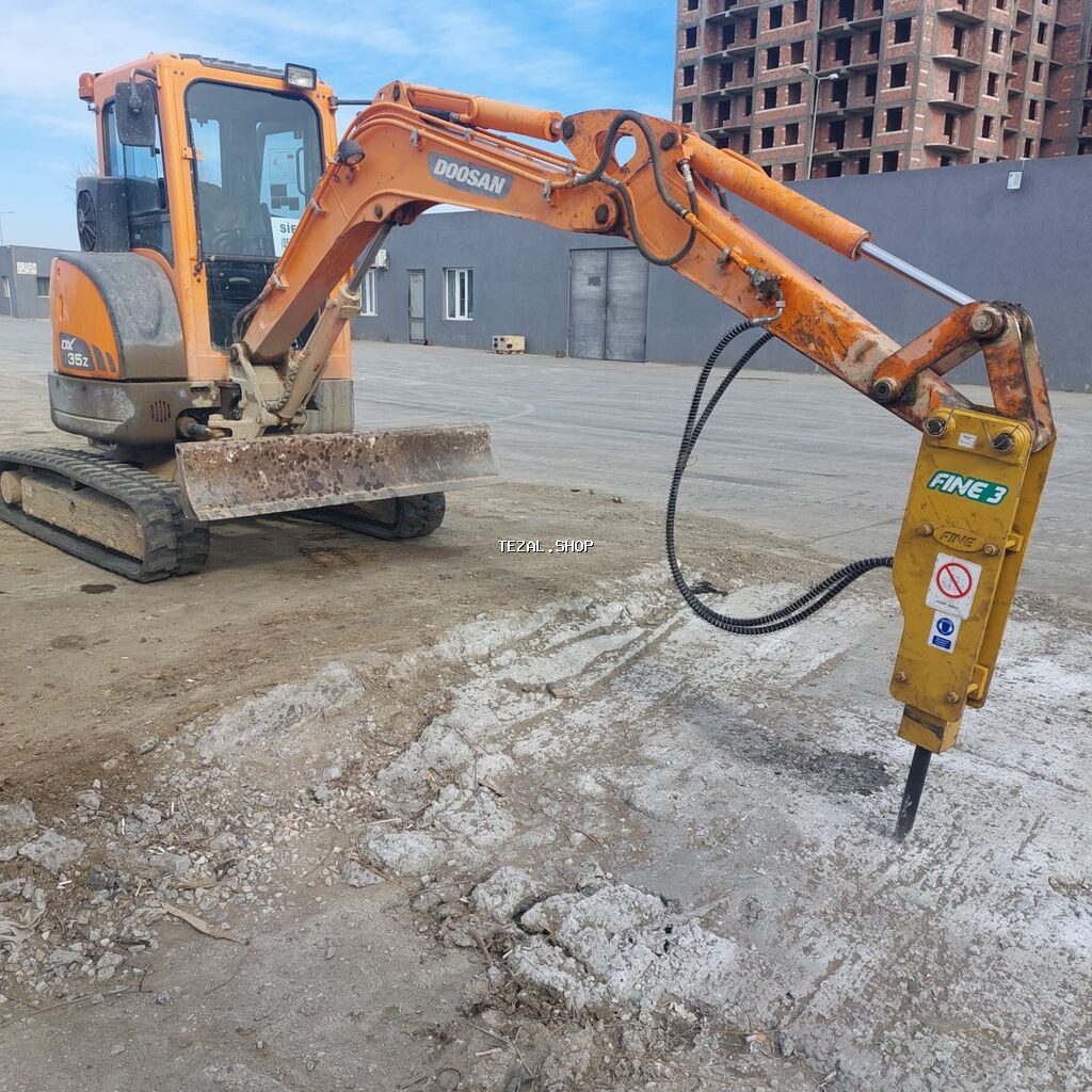 Doosan DX35Z mini ekskavator ilə yerqazma və demontaj xidməti Təqdim