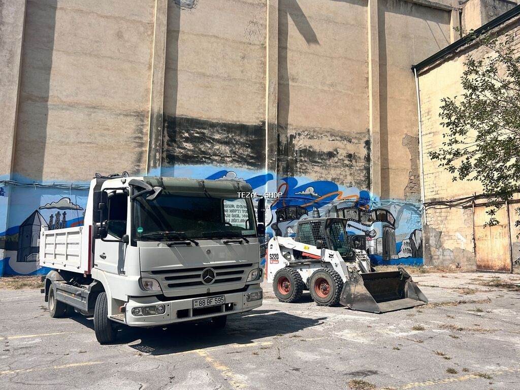 Xidmət: Mini yükləyici (Bobcat S220) və yük maşını ilə torpaq və