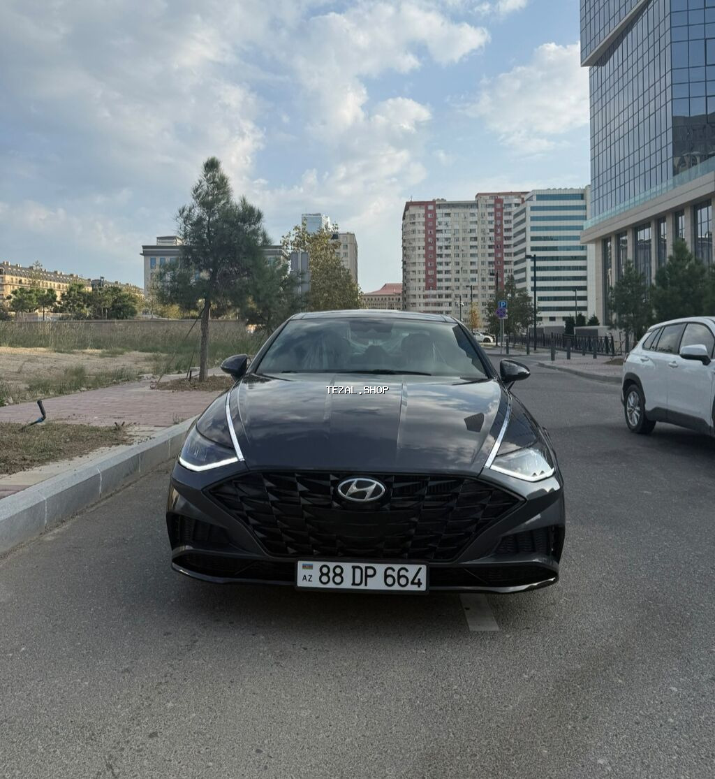 Hyundai Sonata: 1.6 l | 2020 il Sedan