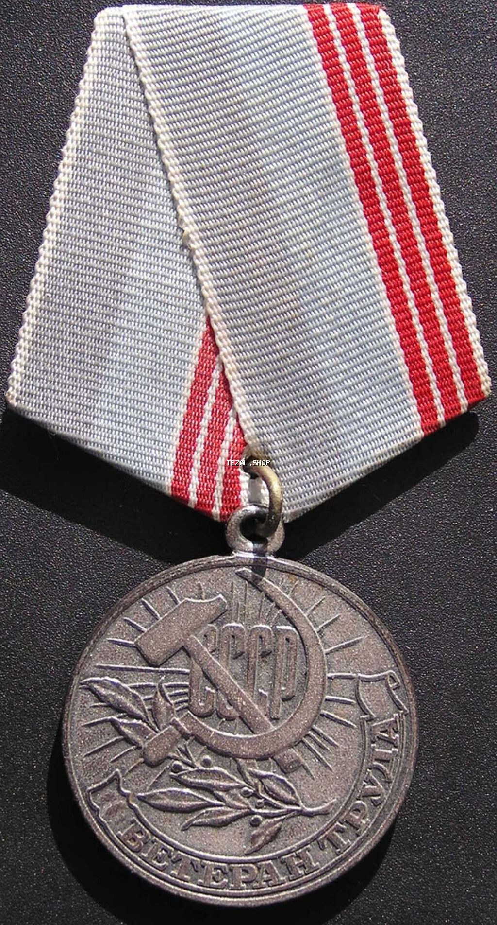 Veteran Truda medalı əla vəziyyətdədir