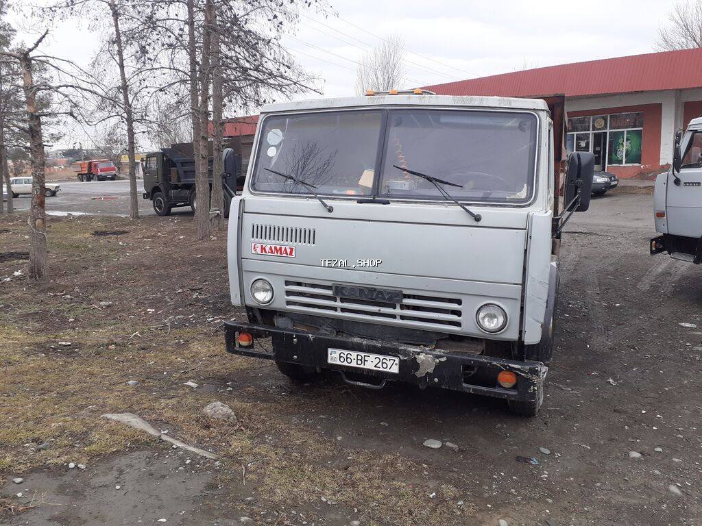 KAMAZ üçoxlu dumpper yük maşını - Marka/model: KAMAZ (3 ox, 6x4