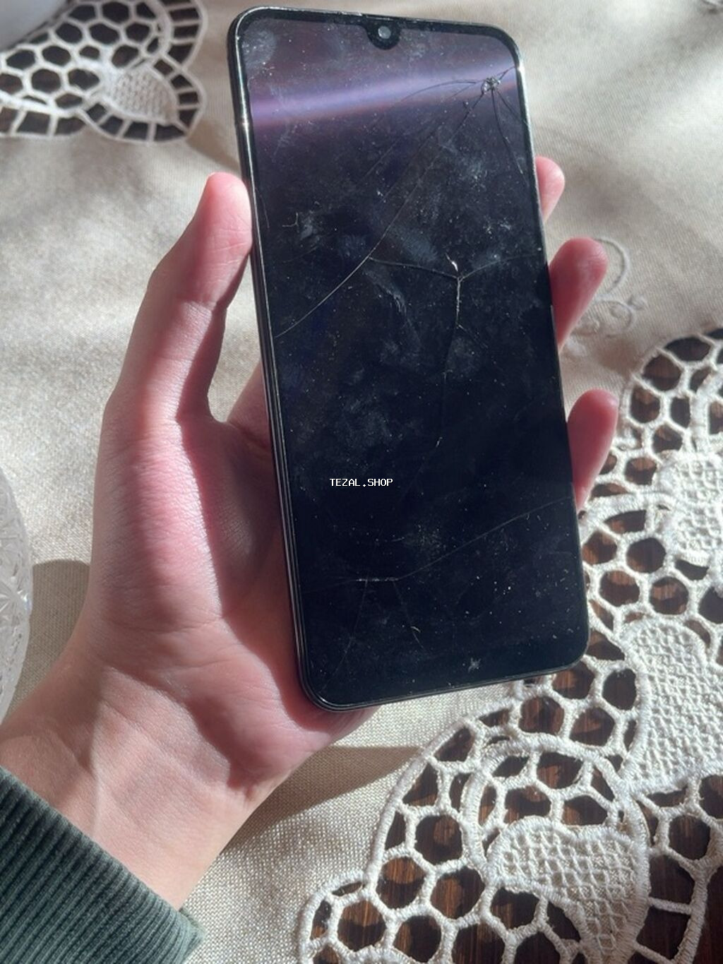 Samsung Galaxy A50, 128 GB, rəng - Qara, Qırıq - şəkil 2