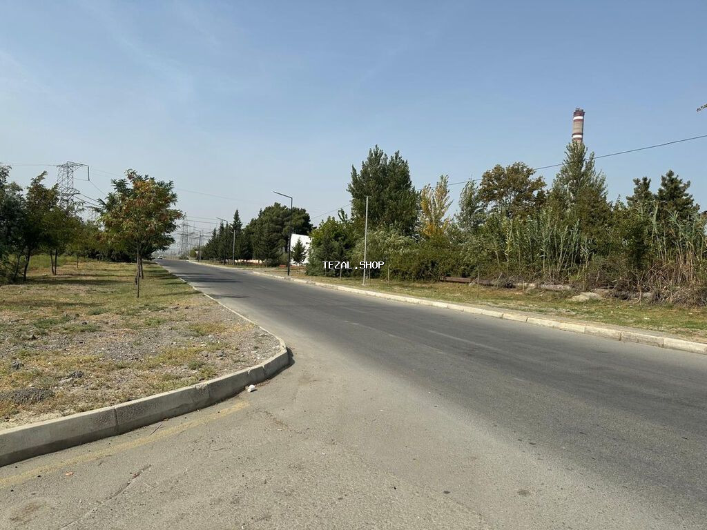 Mingəçevir şəhəri. Qres qəsəbəsi. yolun qiraqi. Pojarniyle üzbü -üz