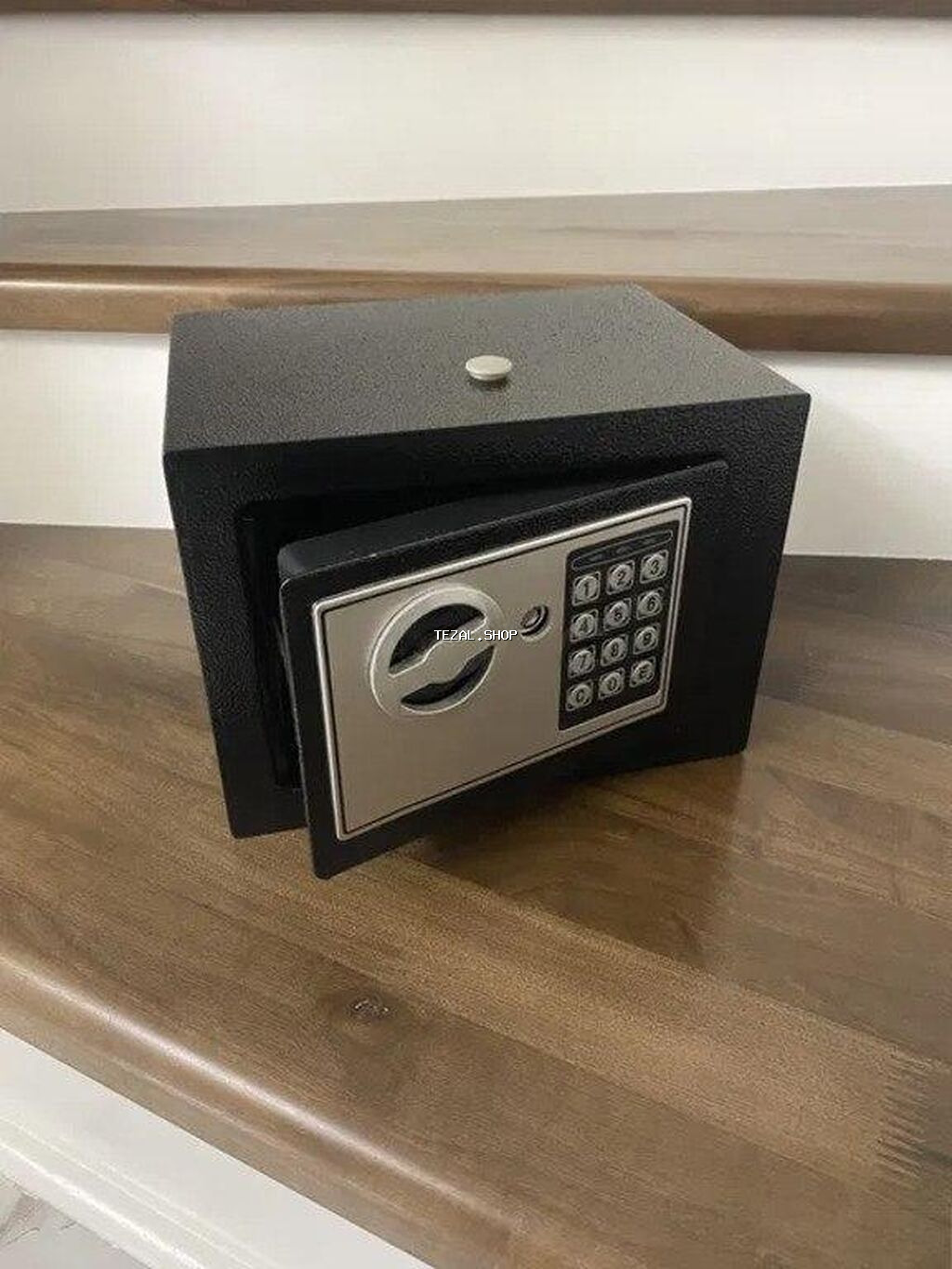 Seyf Bütün məhsullar yeni bağlı qutuda. 17x17x23 Divara və şkafa - şəkil 4