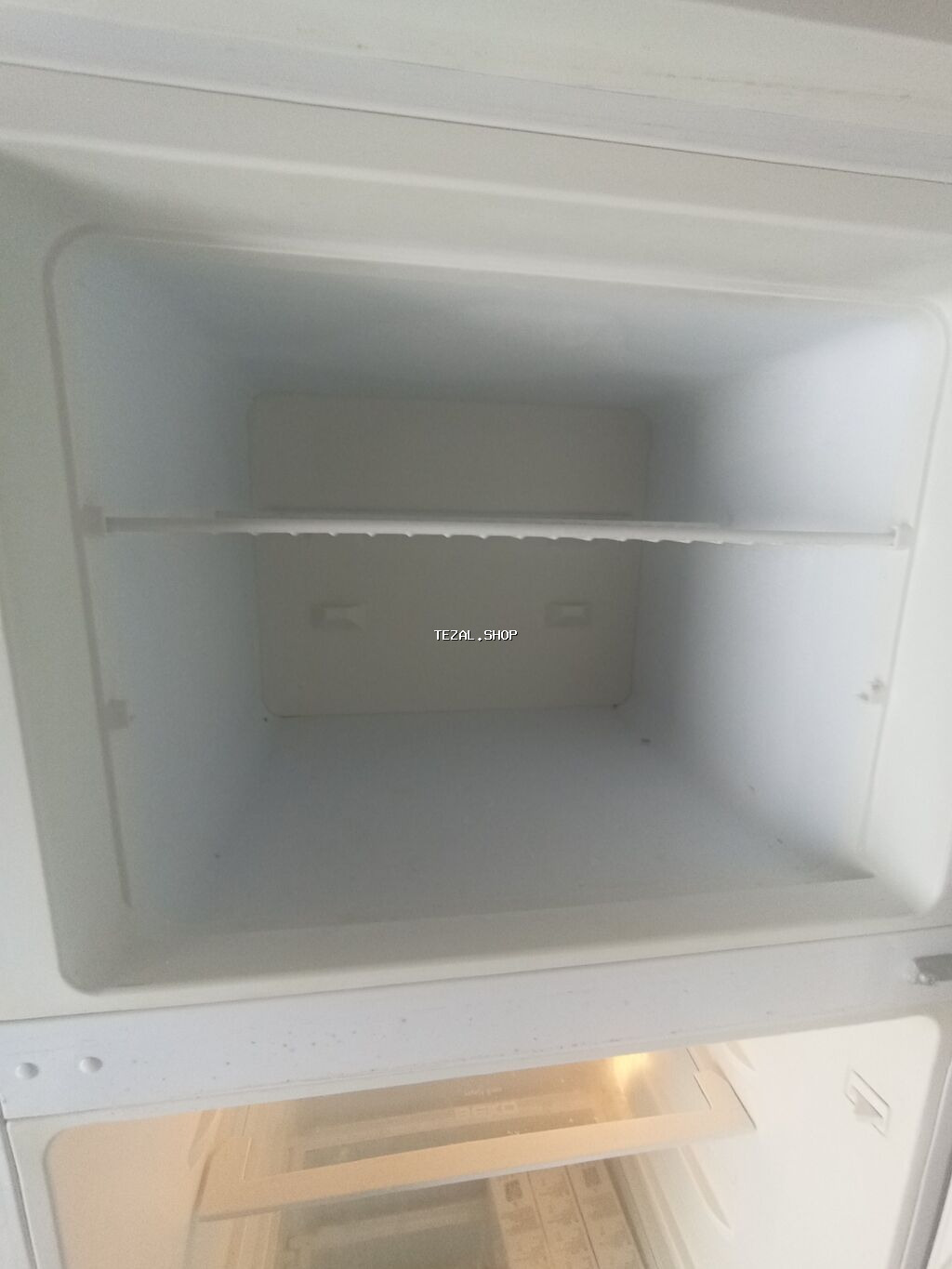 İşlənmiş 2 qapılı Beko Soyuducu Satılır, rəng - Ağ, Təkərli - şəkil 3