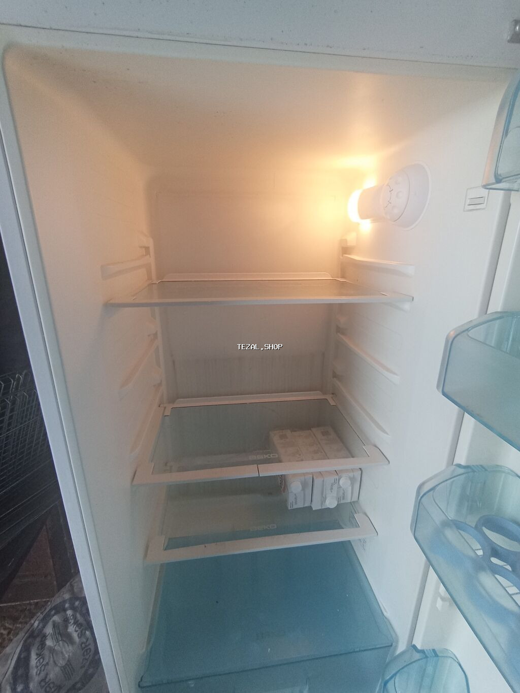 İşlənmiş 2 qapılı Beko Soyuducu Satılır, rəng - Ağ, Təkərli - şəkil 4