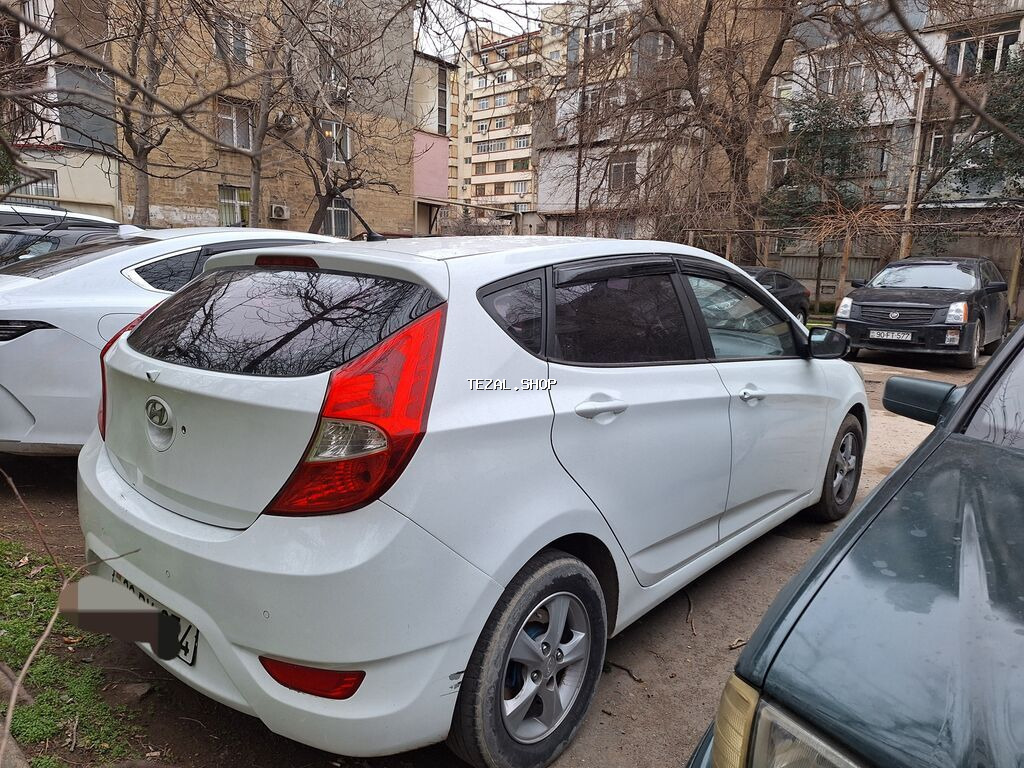 Hyundai Accent. Disel. Avtomat karopka. Günlük icarəyə verilir. İcarə - şəkil 4