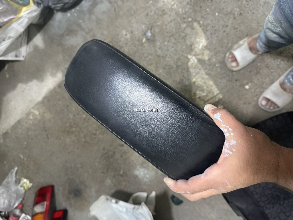Maşın üçün mərkəzi qoltuqaltı (armrest) və saxlancla qutusu - Rəng - şəkil 3