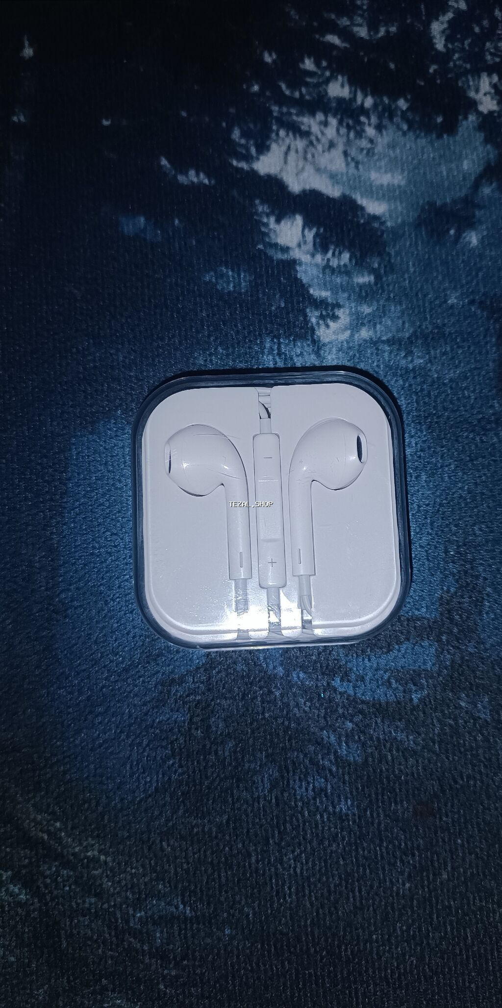 Yeni qulaqciq ses keyfiyyeti mikrofanu cox temiz ve