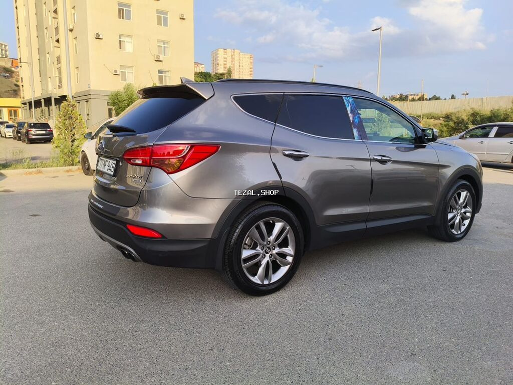 Hyundai Santa Fe: 2 l | 2015 il Krossover