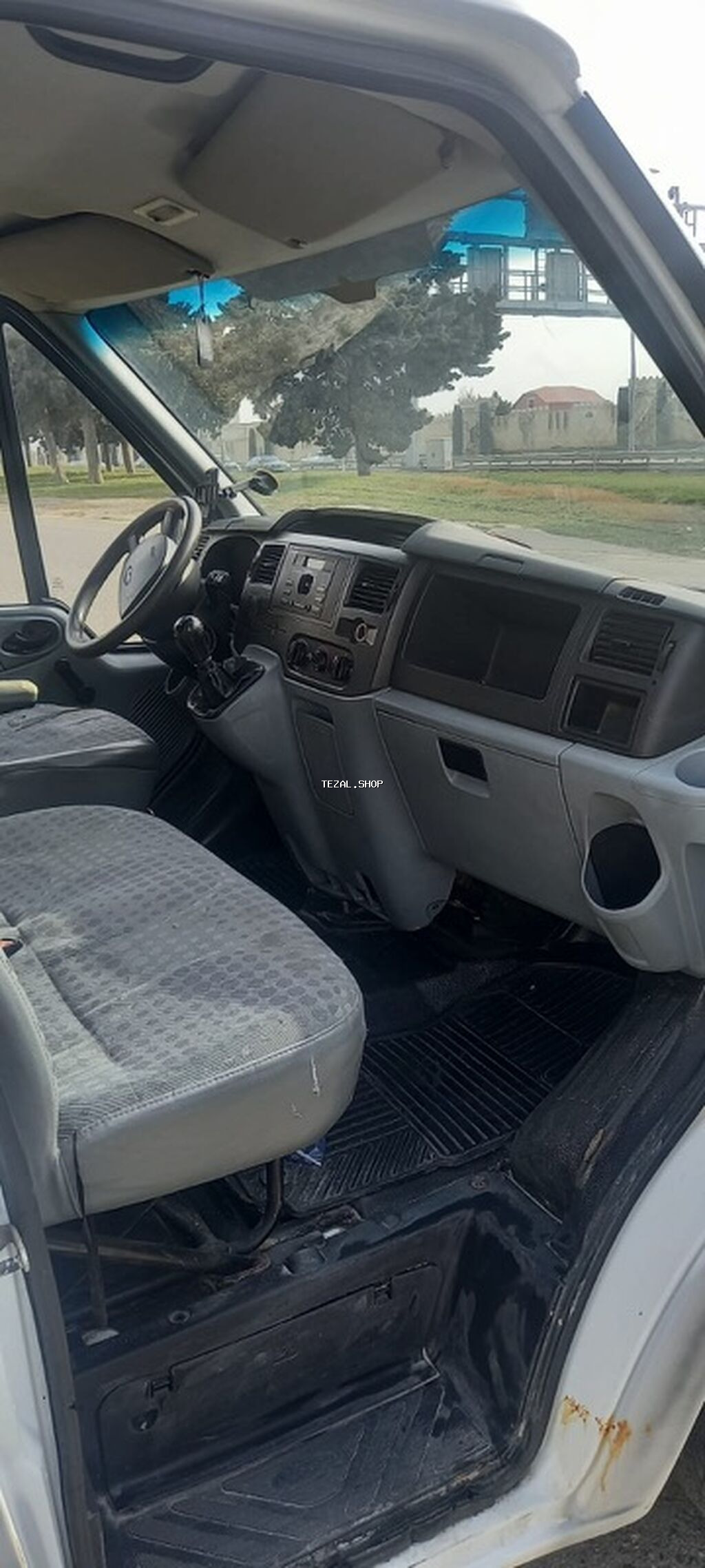 Ford Transit: 2.2 l | 2006 il 383000 km Mikroavtobus - şəkil 3