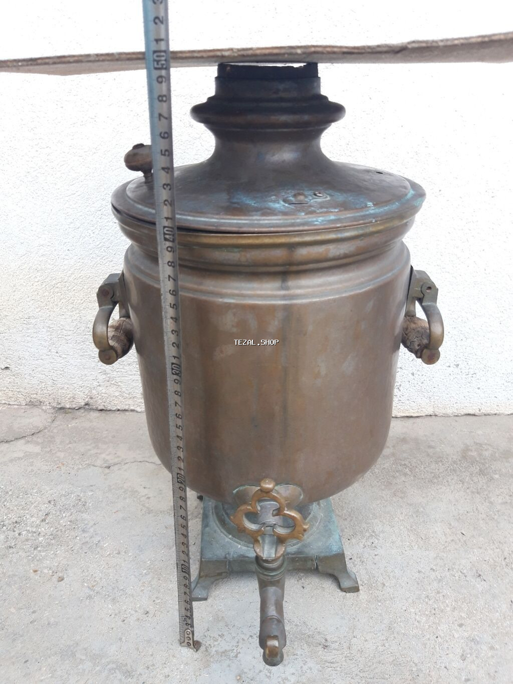 10 litrlik 2 ədəd medallı, Antik Bataşev samovarı. Çar samovarlarıdı