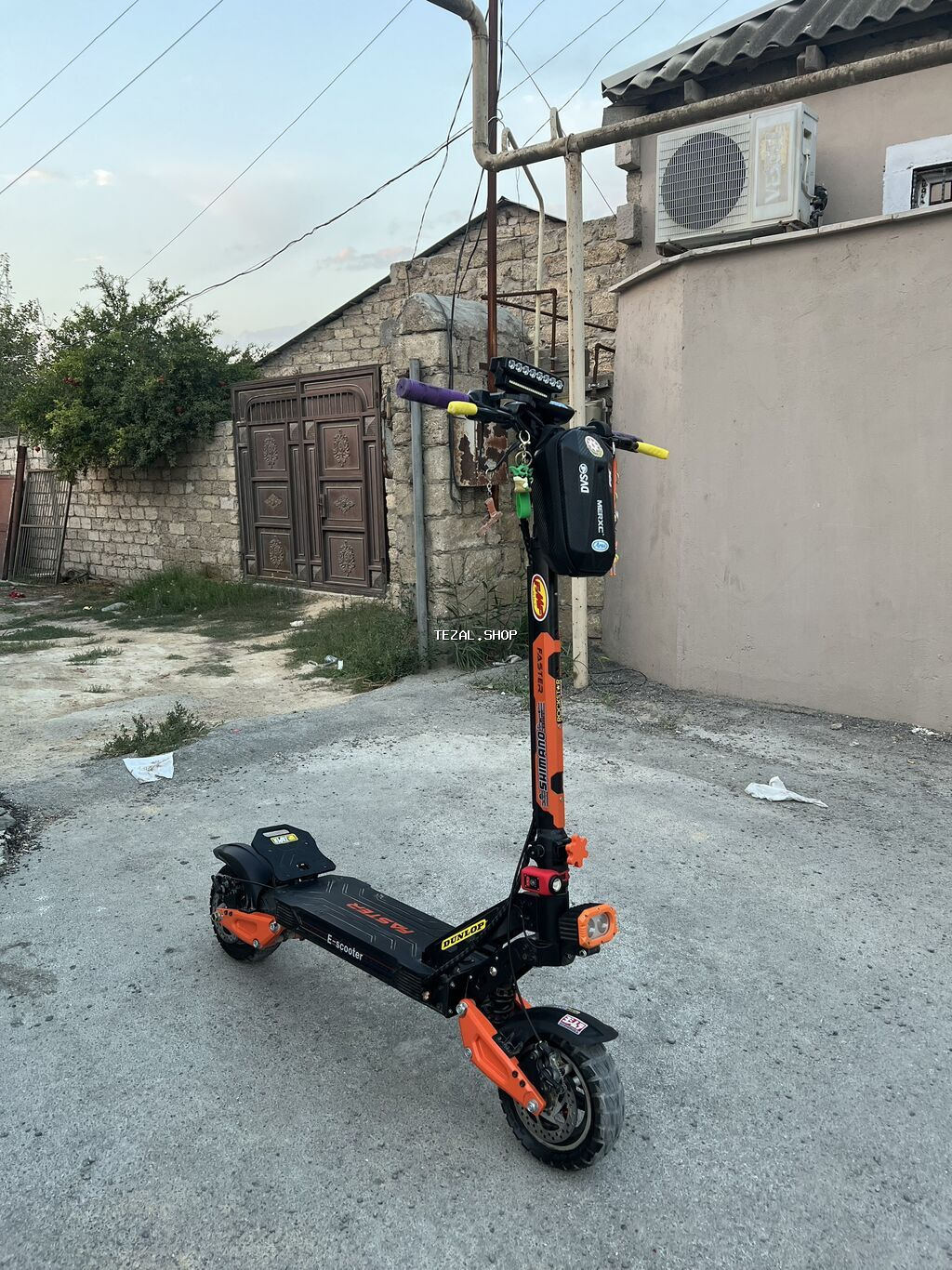 Yeni Elektrik samokat 10", > 1000 Vt, > 45 km/s