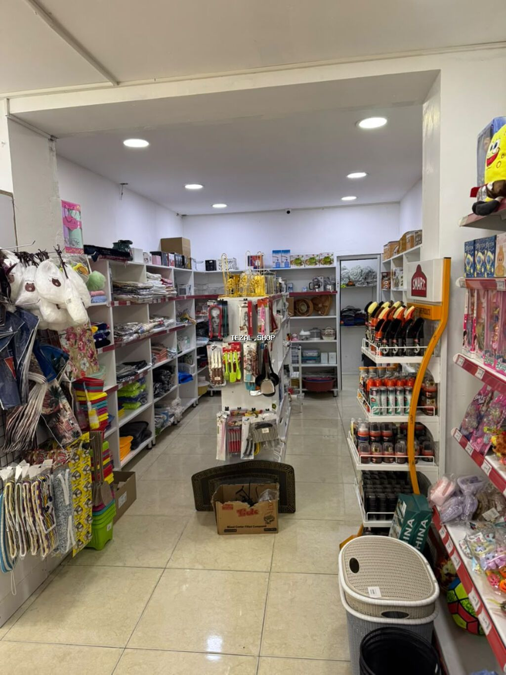 Hazır fəaliyyət göstərən qeyri-qida mağazası və ofis satılır. Profil Bakı — TezAl.shop
