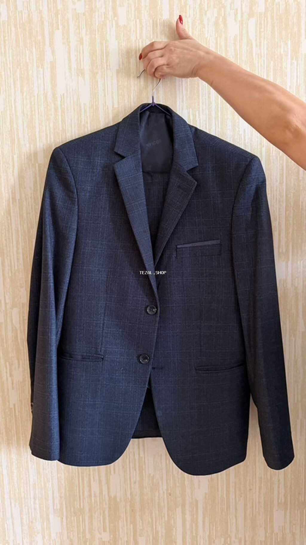 Kişi üçün üçlük kostyum dəsti - Rəng: tünd boz/navy arası, xırda