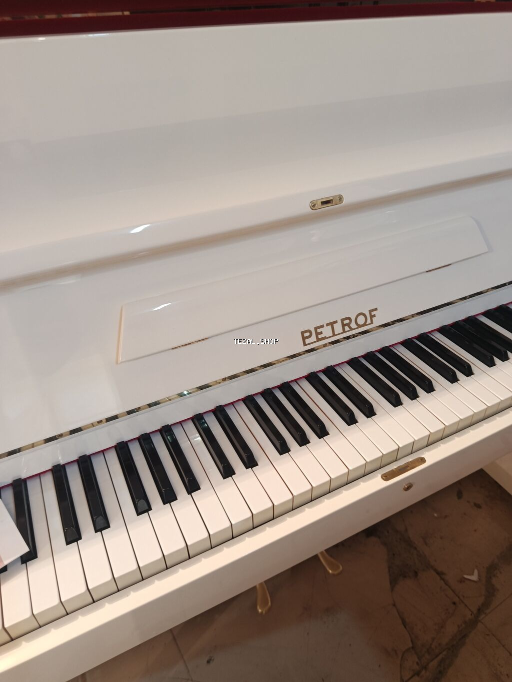 PETROF upright pianino – klassik Avropa səsi və müasir dizaynın - şəkil 4
