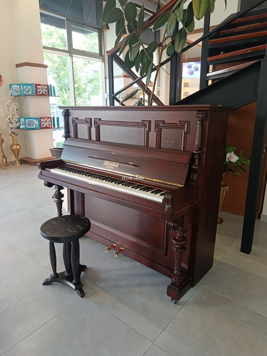 PETROF upright pianino – klassik Avropa səsi və müasir dizaynın - şəkil 5