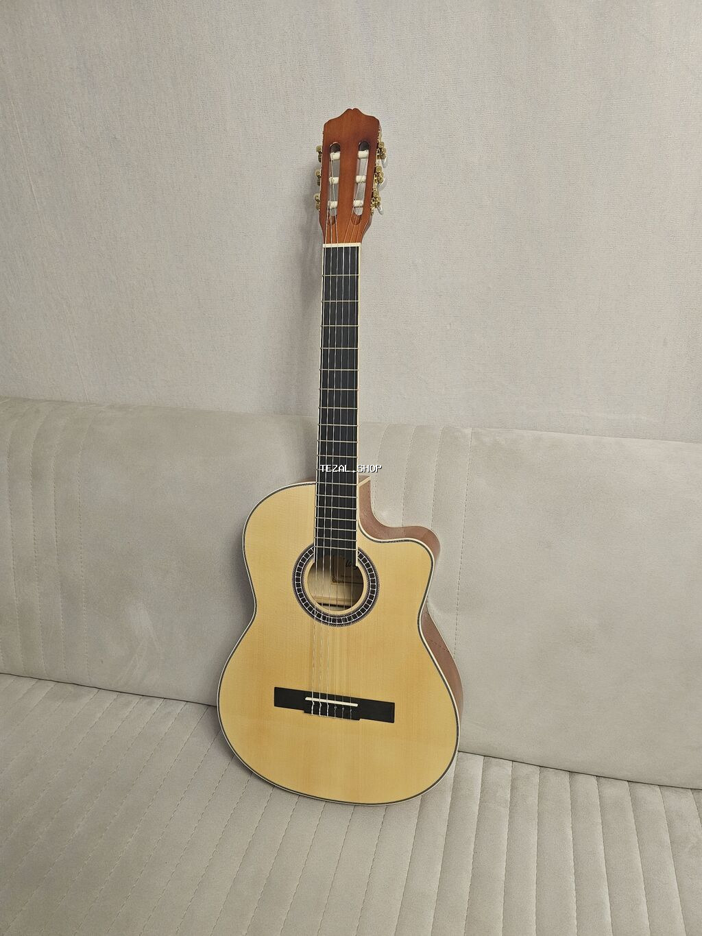 Dəyərindən çox aşağı qiymətə tayste brendinin ideal və yeni vəziyyətdə - şəkil 3