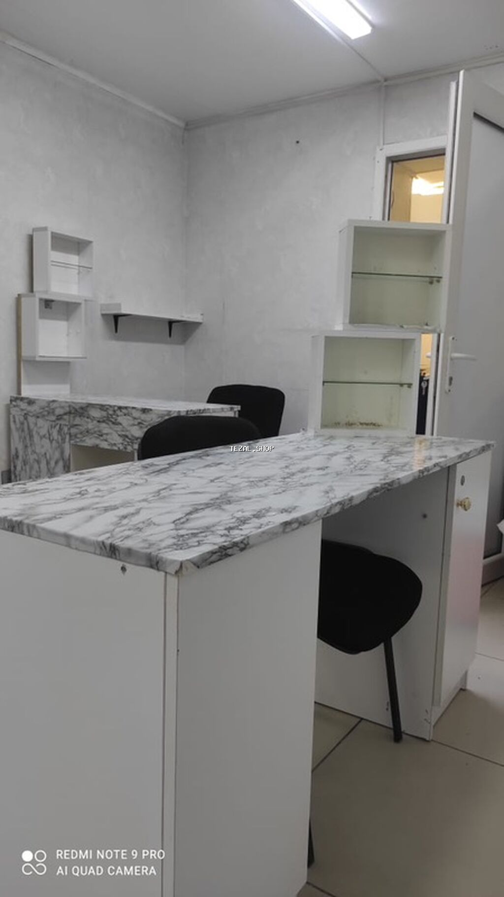 Ofis/mebel dəsti – iş masaları, rəflər və kreslolar Məhsulun tərkibi - şəkil 3
