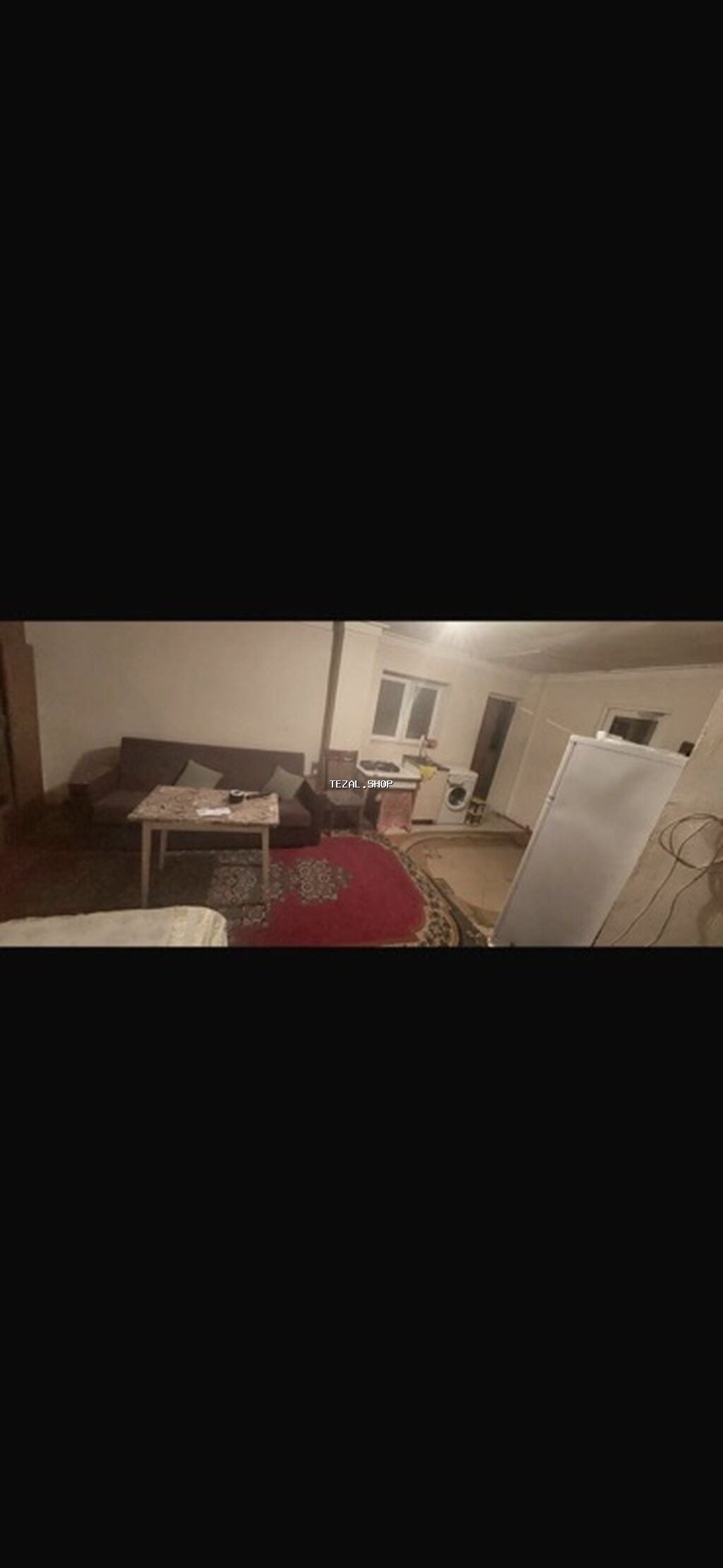 Ev 1 otaqlı tam əşyalıdır. Əzizbəyovda yerleşir