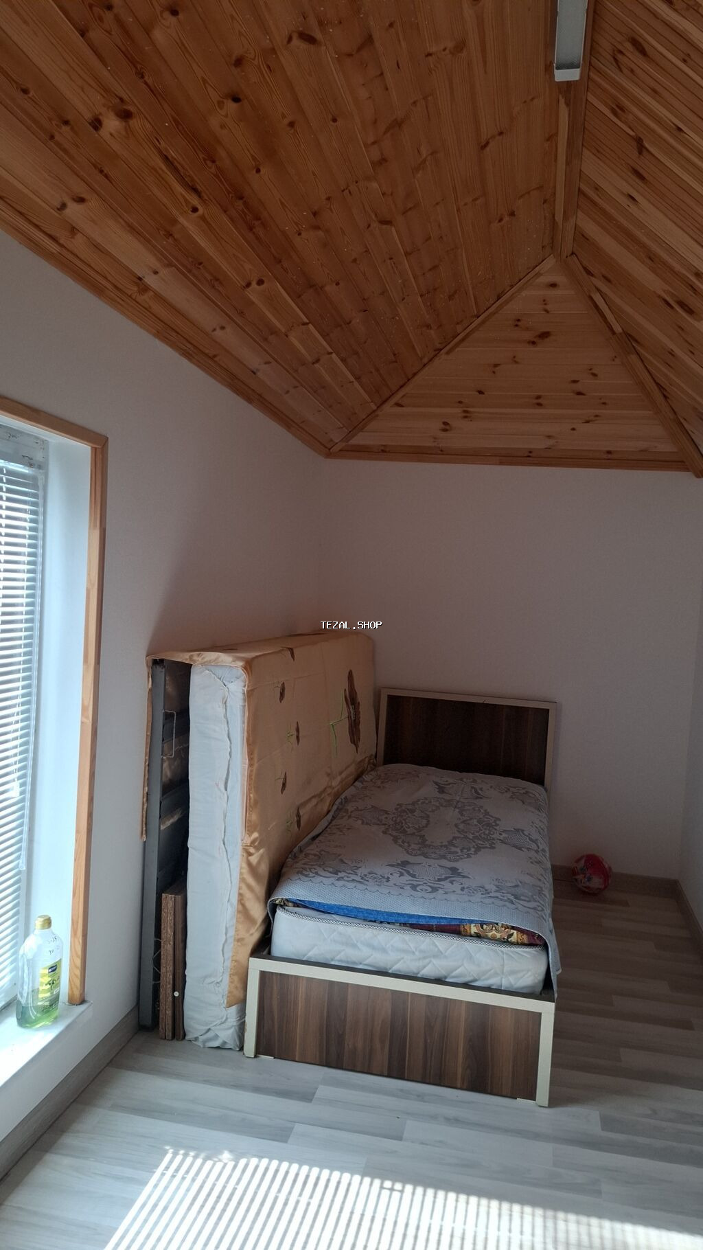 Hökməli qobu yolunda mansard 2otaq böyük zal hər bir şəraiti ilə qaz - şəkil 3
