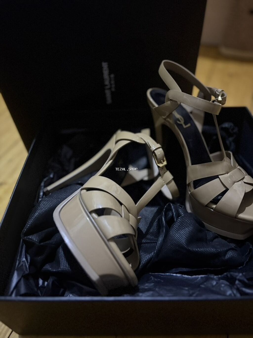 Saint Laurent Paris “Tribute” platform sandalıları 1800e alinib .2defe - şəkil 2