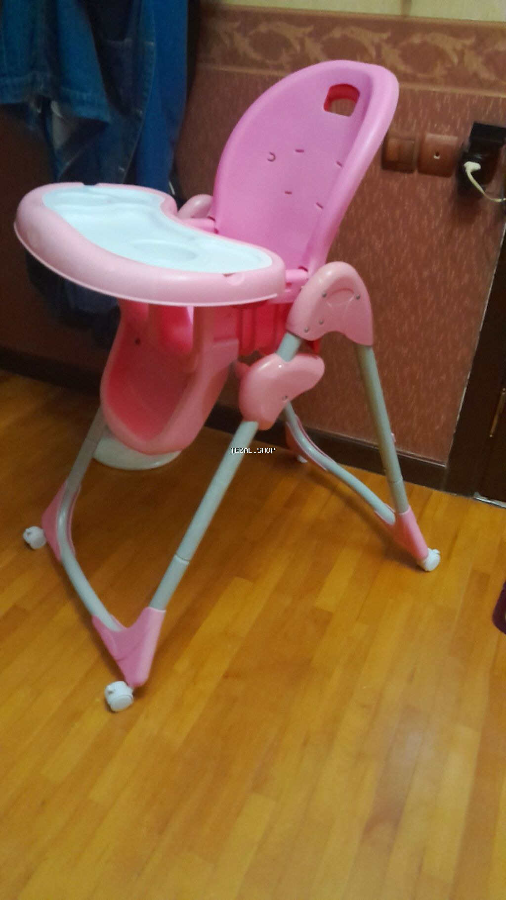 Uşaq ucun oturacaq yaxşi vəzyətdədir
