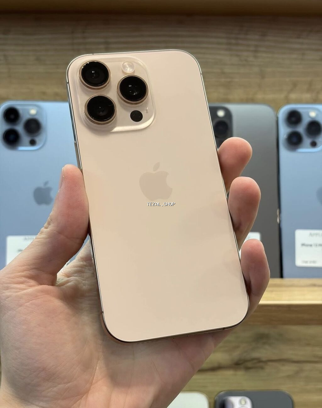 IPhone 16 Pro, 256 GB, Desert Titanium, Zəmanət, Simsiz şarj, Face ID