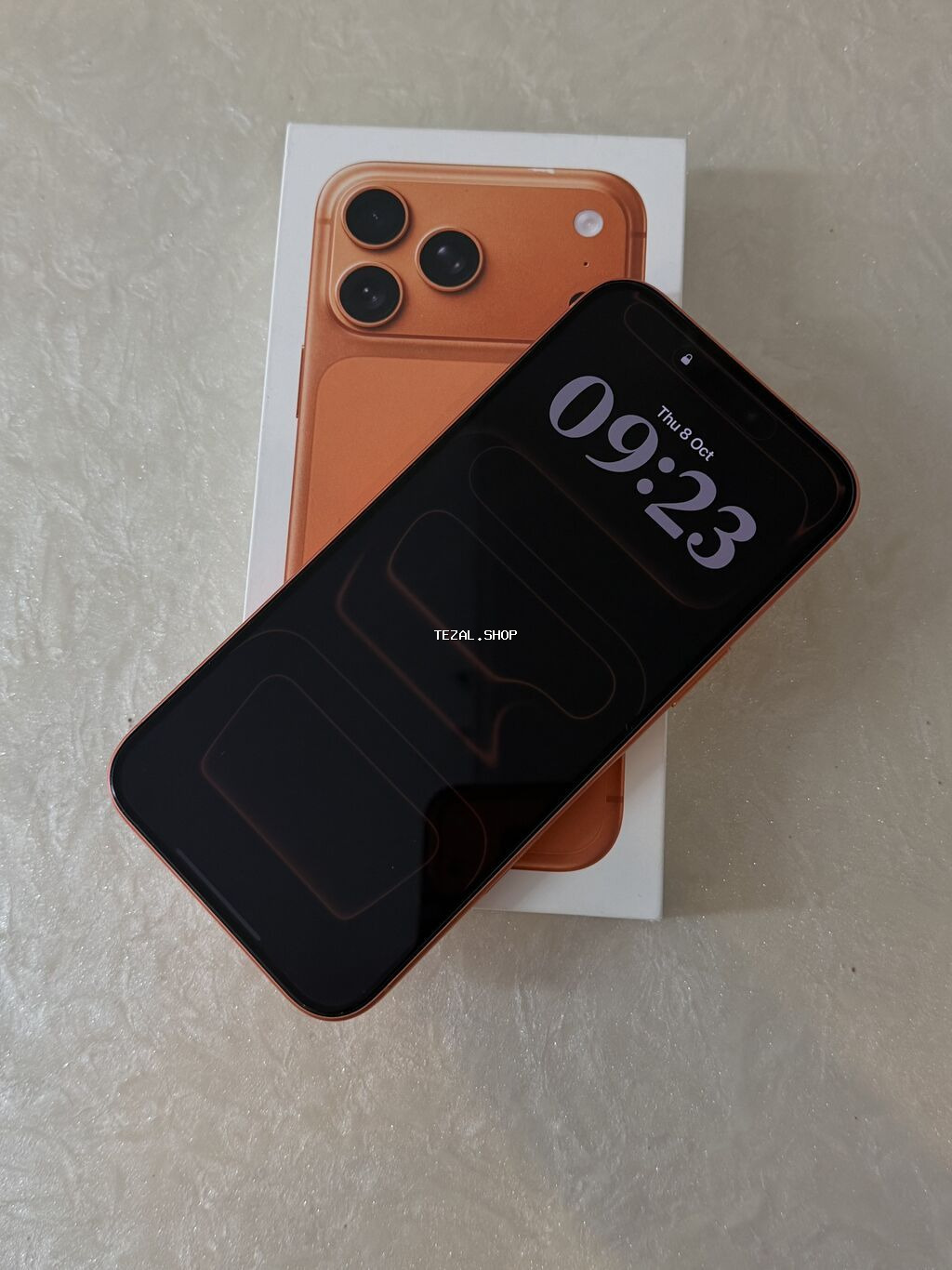IPhone 17 Pro Max, 256 GB, Narıncı, Simsiz şarj - şəkil 2
