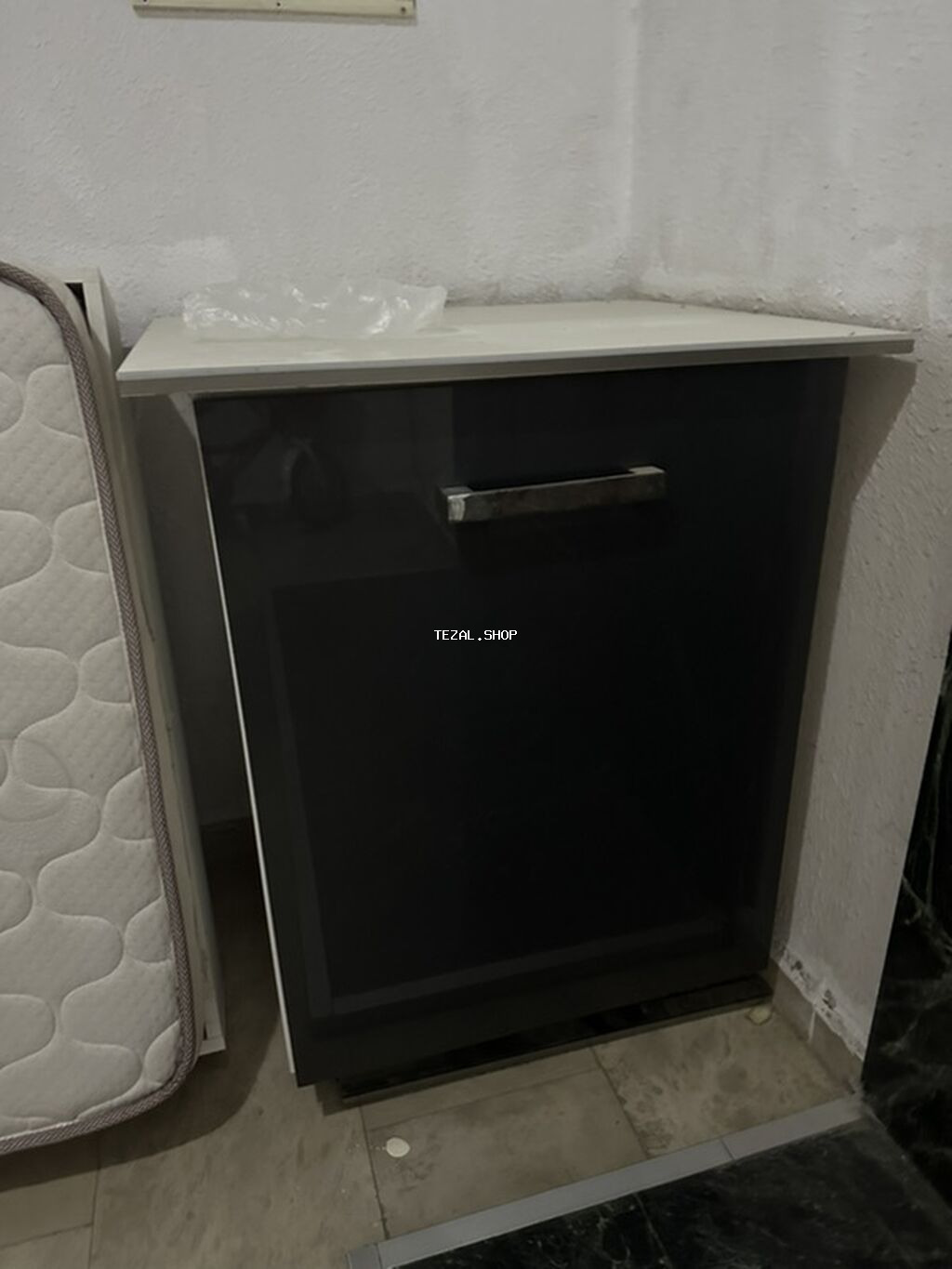 Mətbəx dolabı – kompakt model - Ölçü: təxmini 60 sm en, 85 sm Bakı — TezAl.shop