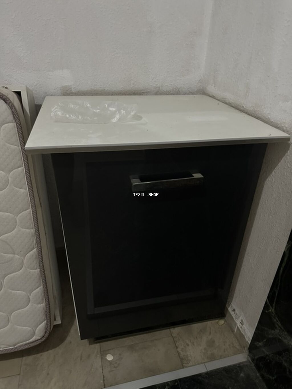 Mətbəx dolabı – kompakt model - Ölçü: təxmini 60 sm en, 85 sm - şəkil 2