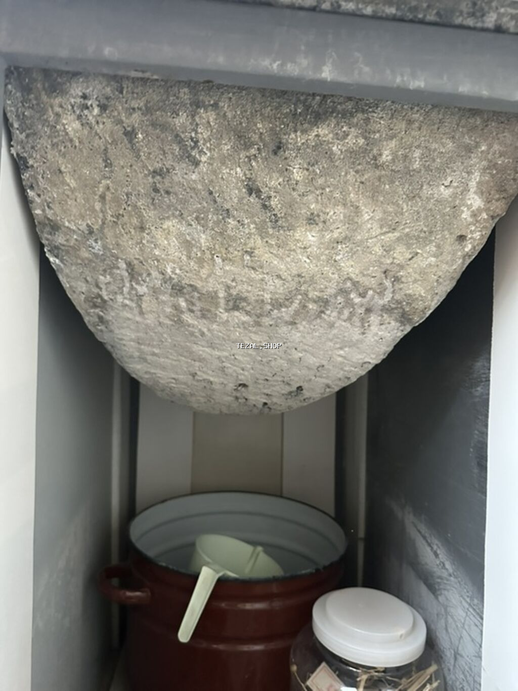 Beton su çəni (balkon üçün), üstü qapaqlı dolab daxil. 1930-1940 ci - şəkil 4