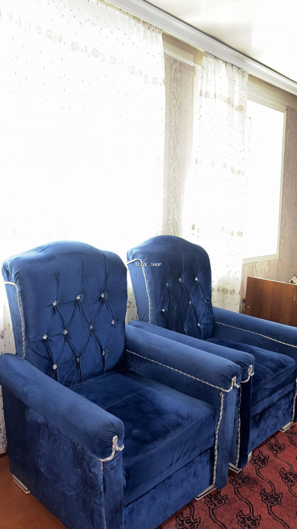 Mavi məxmər divan - Rəng: dərin royal-mavi - Material: yumşaq - şəkil 3