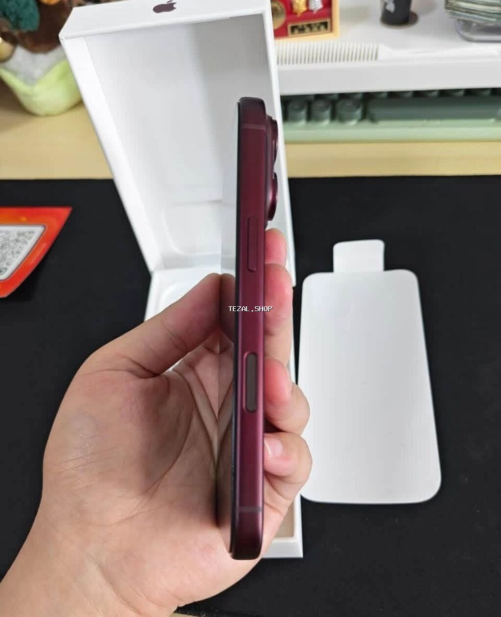 IPhone 18 Pro, 256 GB, Bordo, Zəmanət, Simsiz şarj, Face ID - şəkil 2