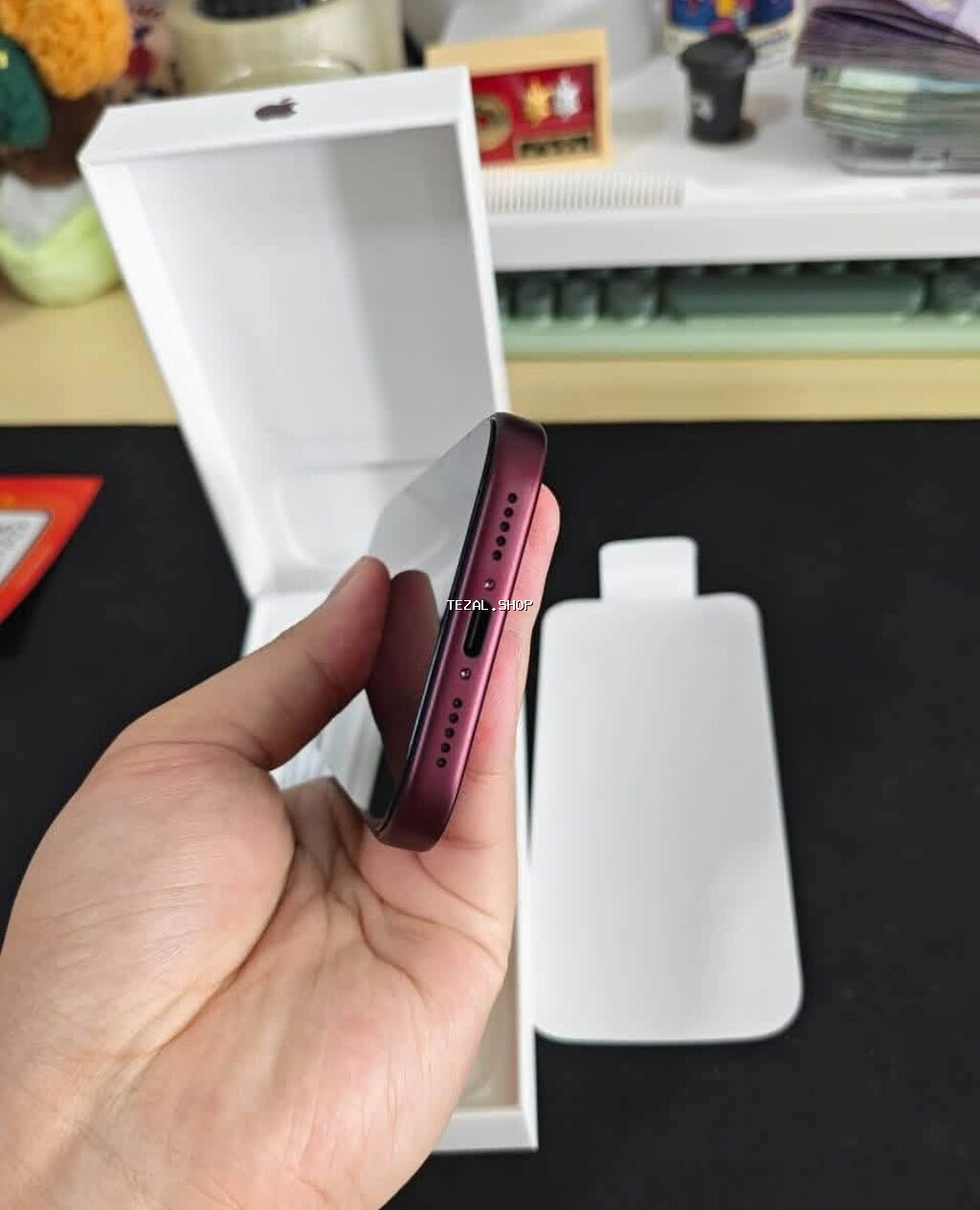 IPhone 18 Pro, 256 GB, Bordo, Zəmanət, Simsiz şarj, Face ID - şəkil 4