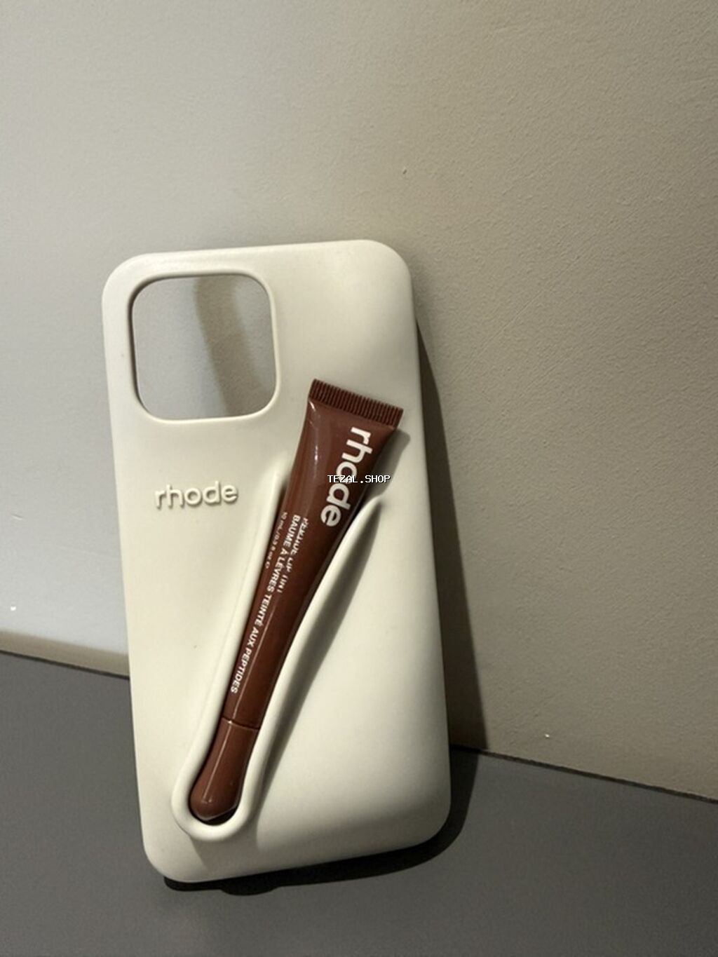Rhode dodaq balzamı tutacağı olan telefon qabı Original🆘 İphone