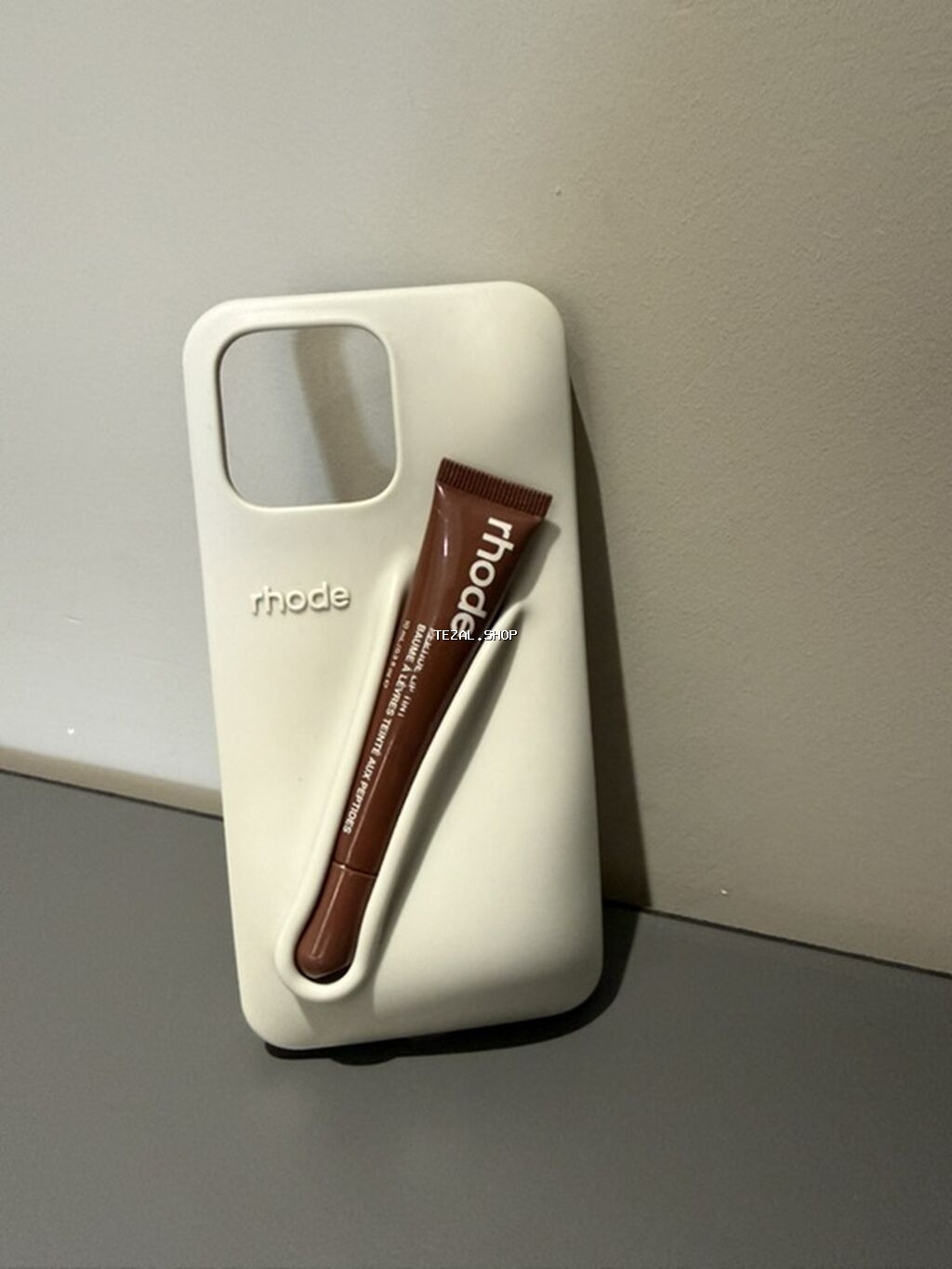 Rhode dodaq balzamı tutacağı olan telefon qabı Original🆘 İphone - şəkil 3