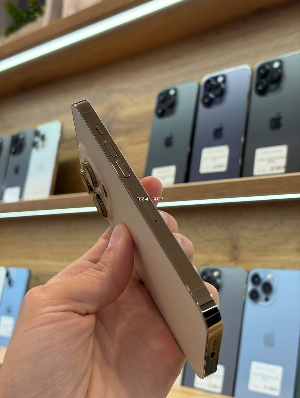 IPhone 14 Pro, 128 GB, Matte Gold, Zəmanət, Simsiz şarj, Face ID - şəkil 3