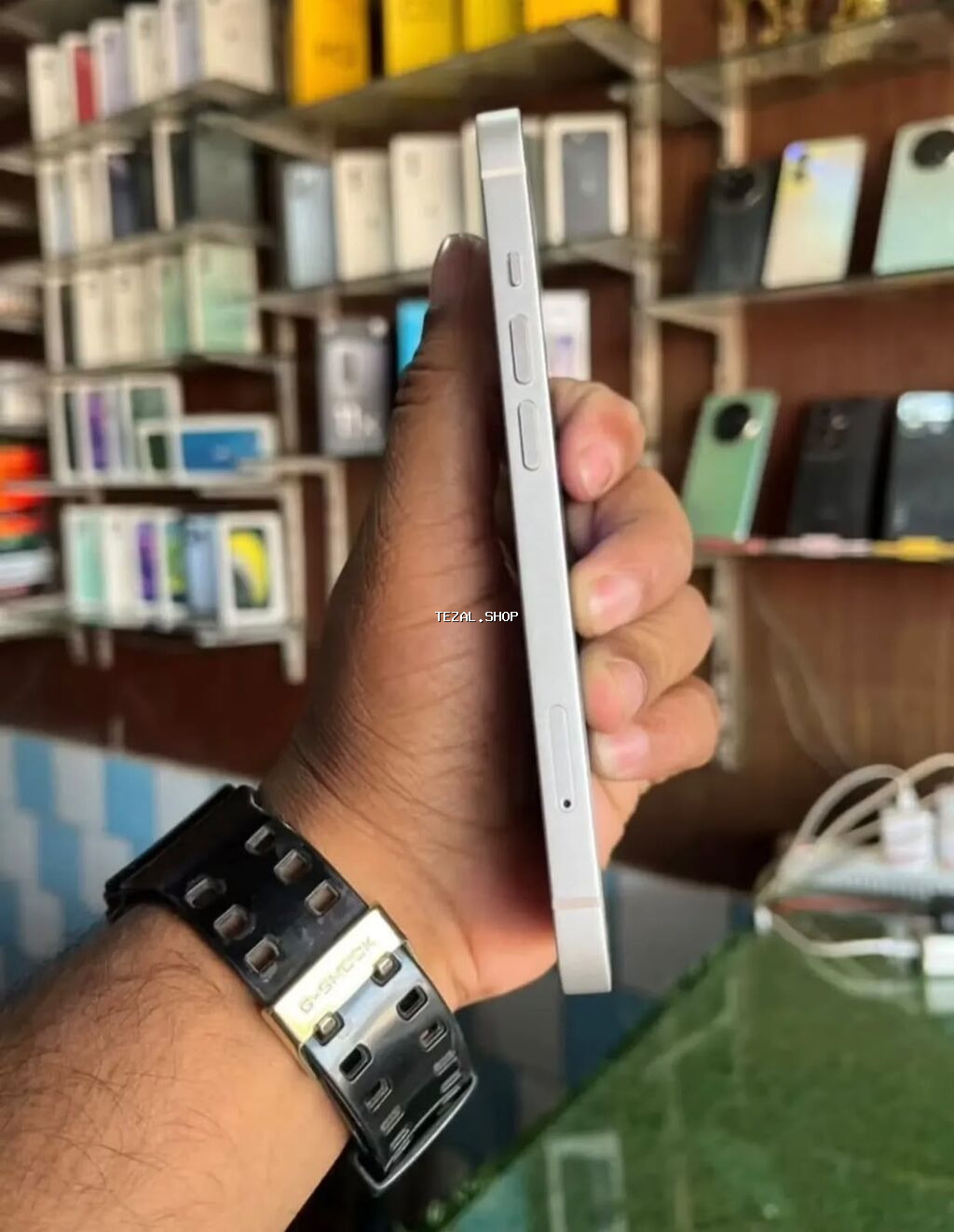 IPhone 13, 128 GB, Starlight, Zəmanət, Simsiz şarj, Face ID - şəkil 3