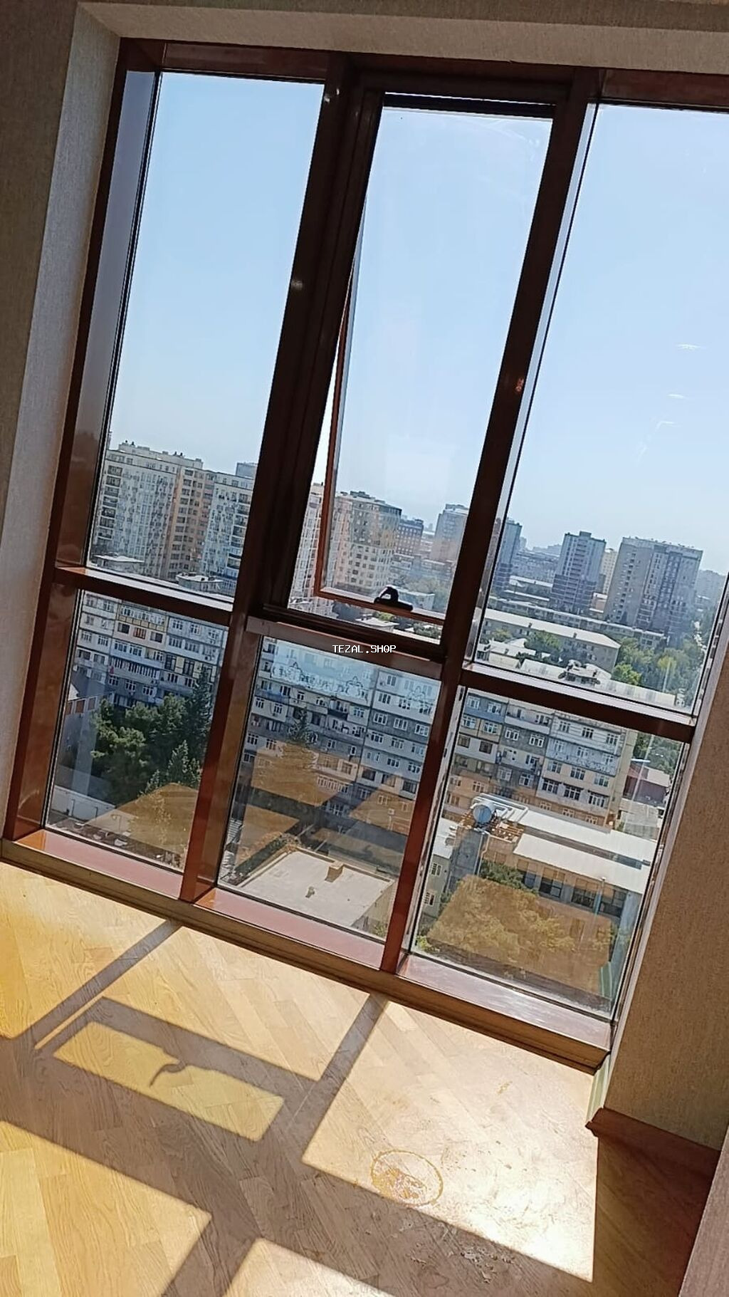 Temizlik edirem evlerde ofilislerde obyektlerde. temizlik vasitrleri