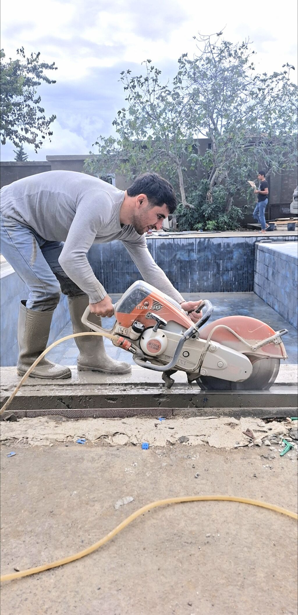Beton və dəmir-beton kəsimi xidməti - Divar, döşəmə və tavanlarda