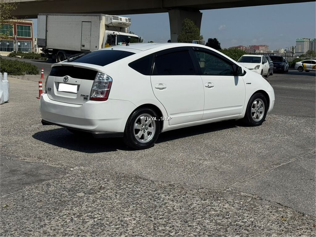 Toyota Prius: 1.5 l | 2008 il Hetçbek - şəkil 5
