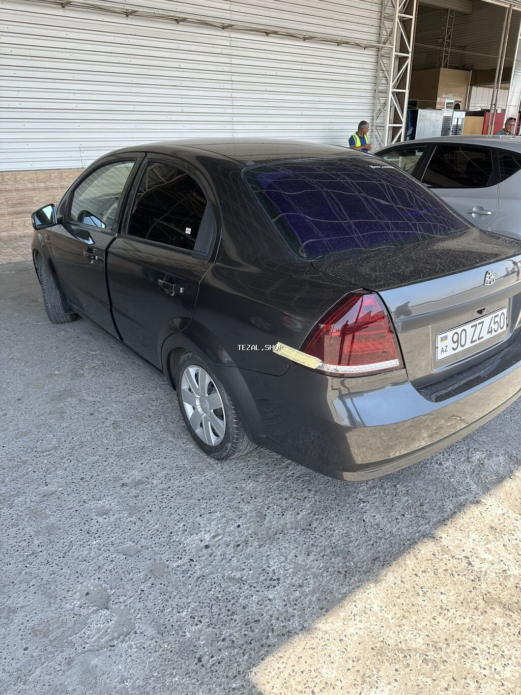 Ravon Nexia: 1.5 l | 2017 il 228000 km - şəkil 3