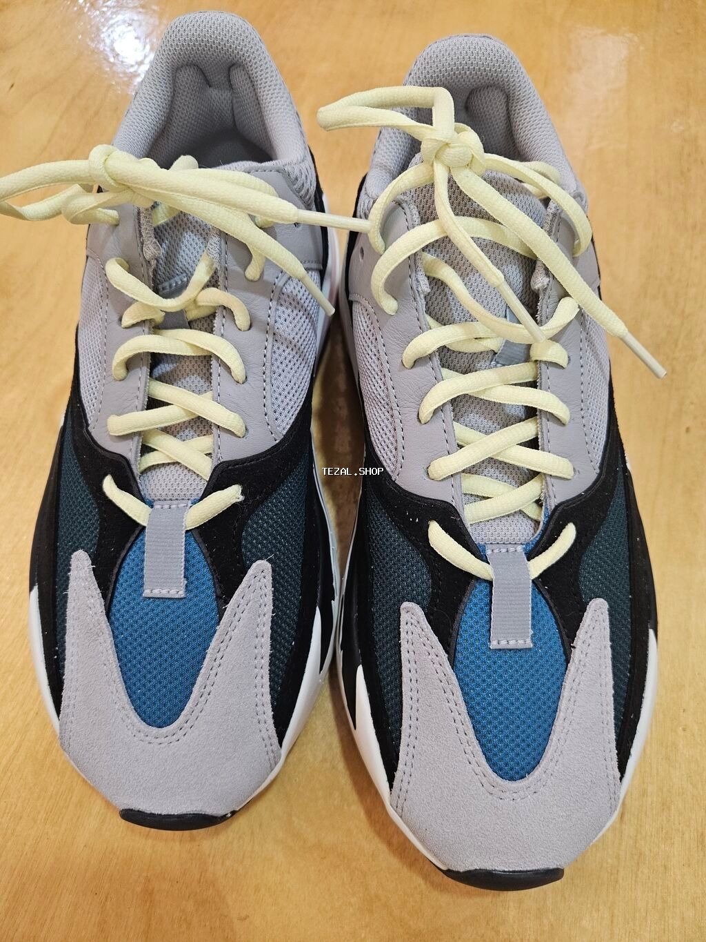 Məhsul: Adidas Yeezy Boost 700 “Wave Runner” stili idman ayaqqabısı