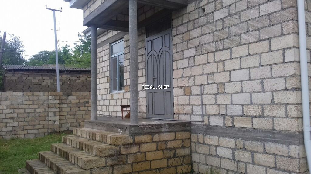 100 kv. m, 3 otaqlı, Artezian quyusu, Qaz, İşıq - şəkil 4