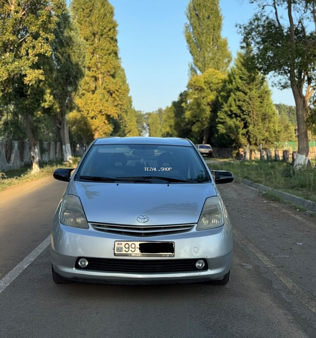 Toyota Prius: 1.6 l | 2008 il Hetçbek
