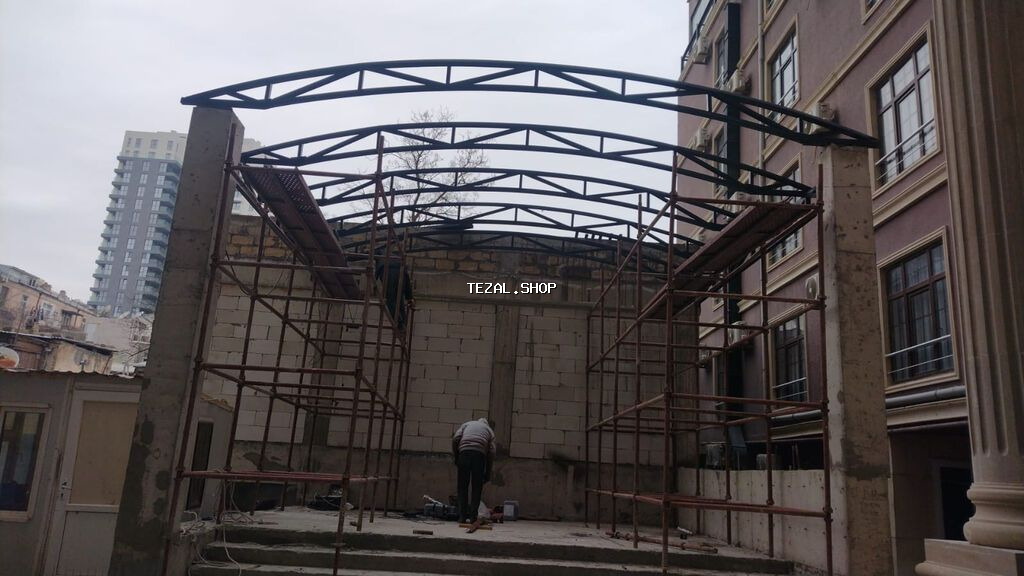 Metalkonstruksiya ilə lyukovoy (tağvari) dam örtüyü hazırlanması və