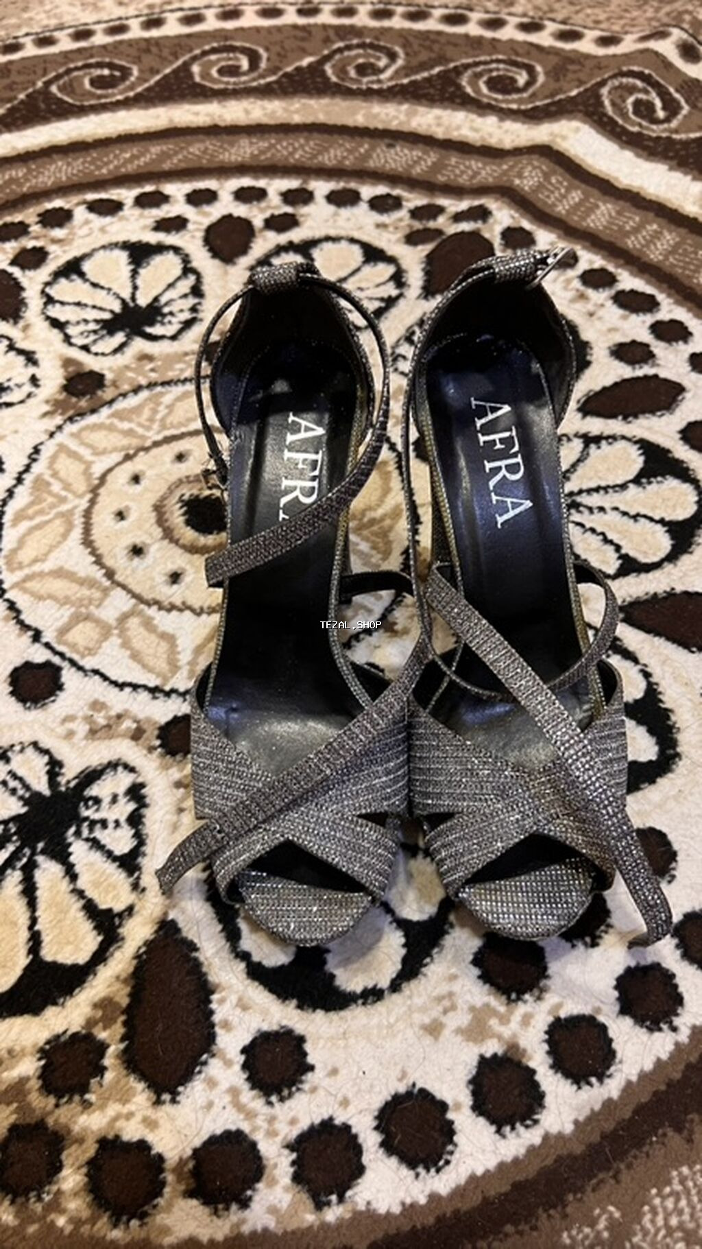 AFRA qadın ayaqqabısı – parıltılı gümüşü rəngdə platformalı sandal. 1