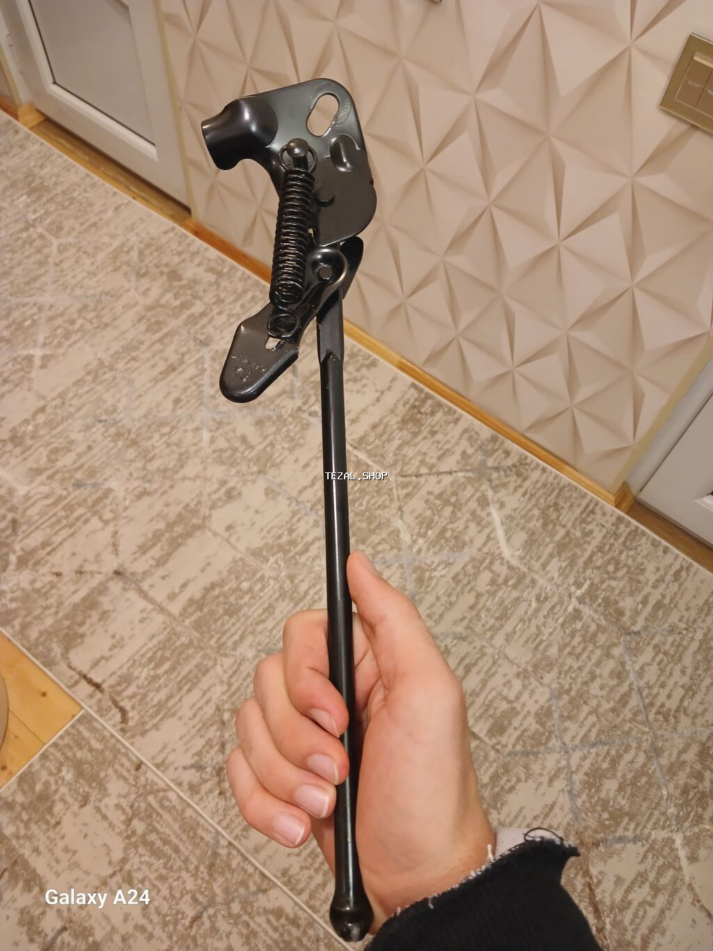 Velosipet saxlayan(Danqrat) əla vəziyyətdədir